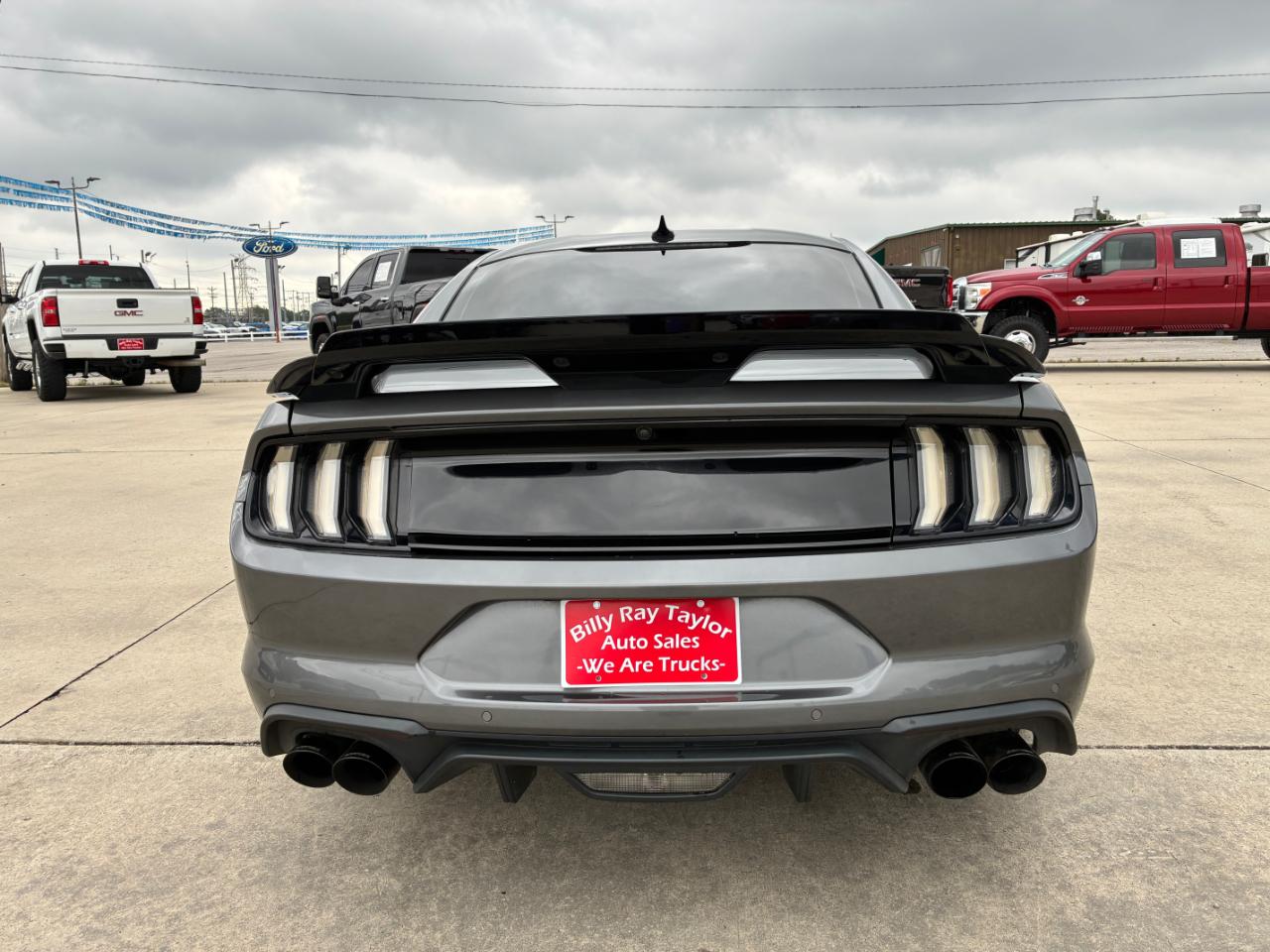 Ford Mustang  2021