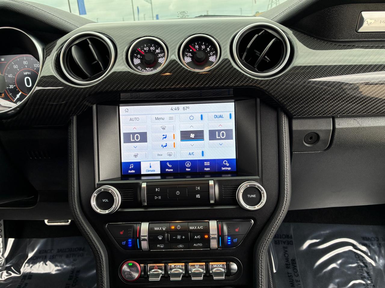 Ford Mustang  2021