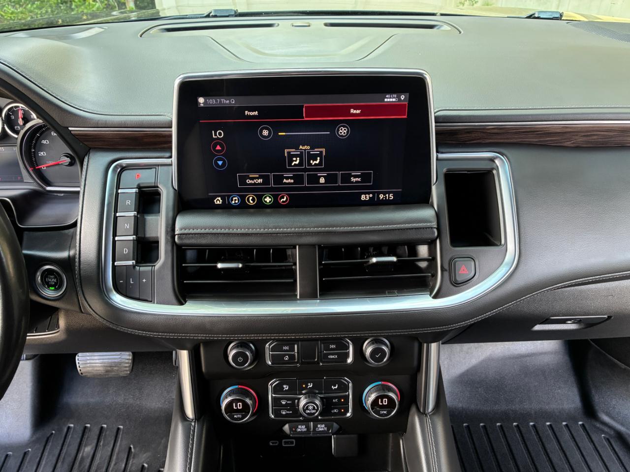 Chevrolet Tahoe  2021