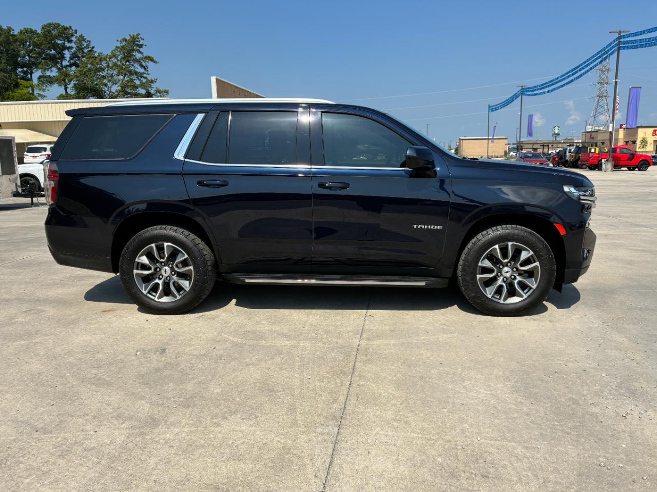 Chevrolet Tahoe  2021