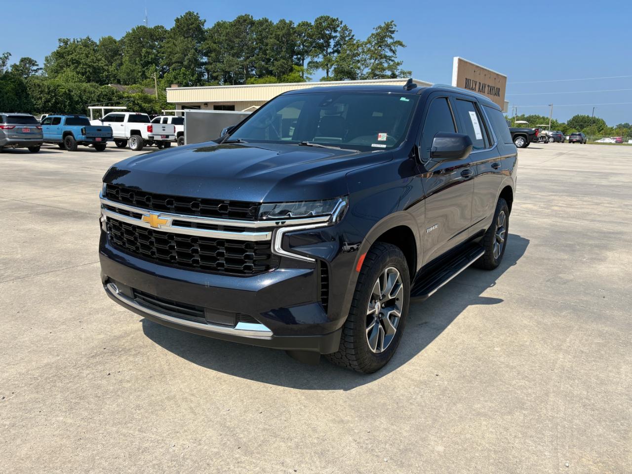 Chevrolet Tahoe  2021