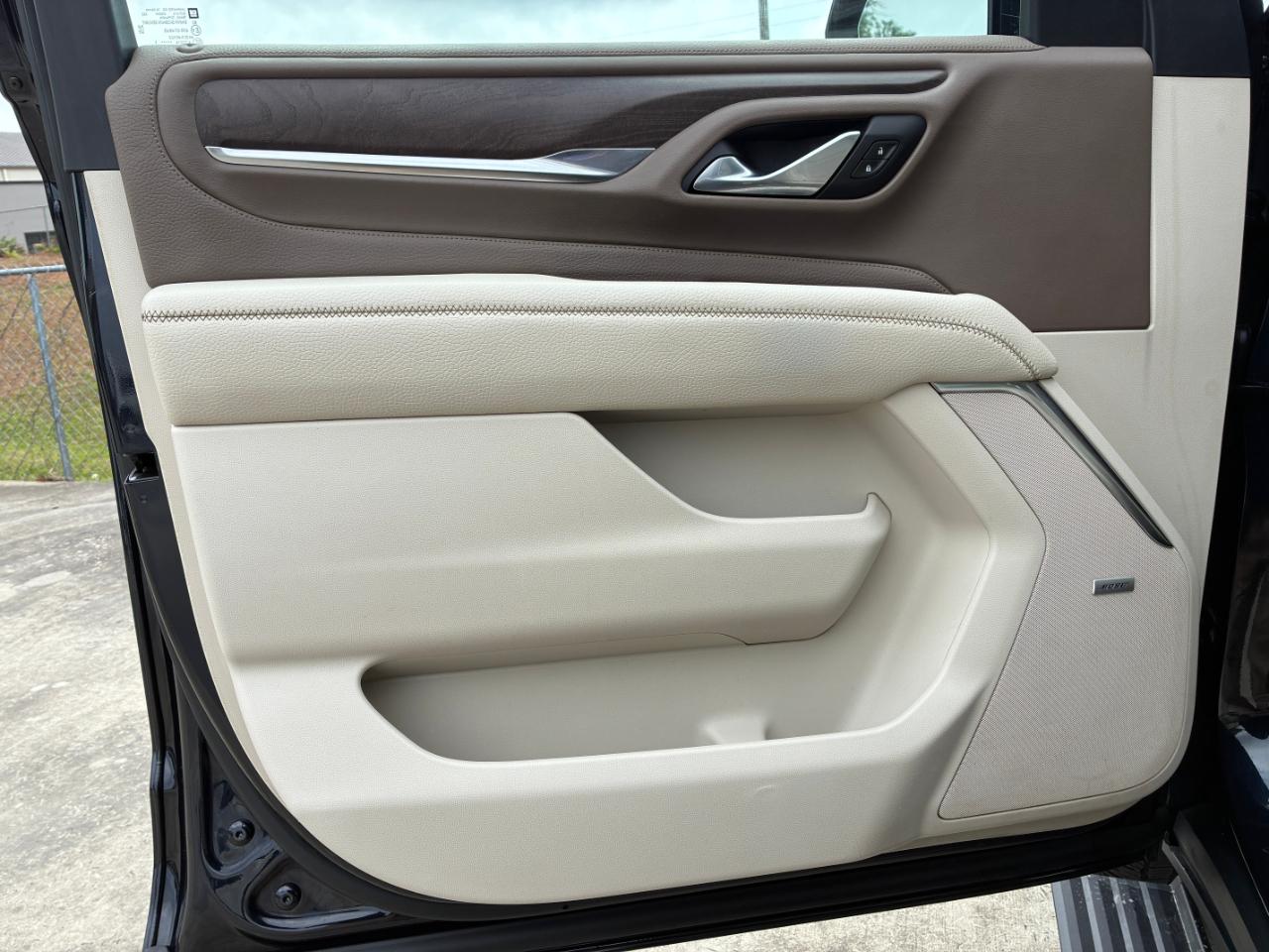 GMC Yukon Denali 2021