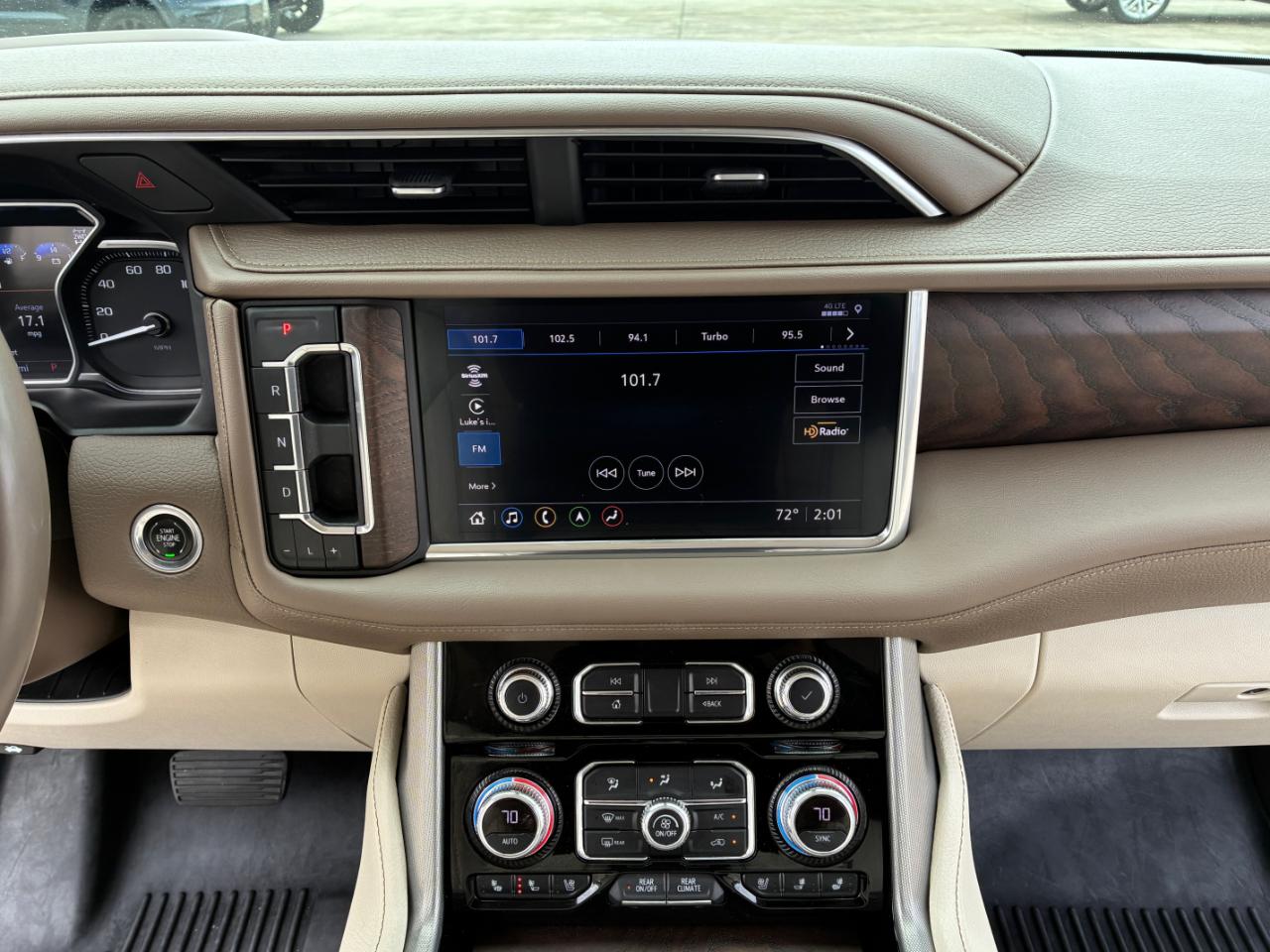 GMC Yukon Denali 2021