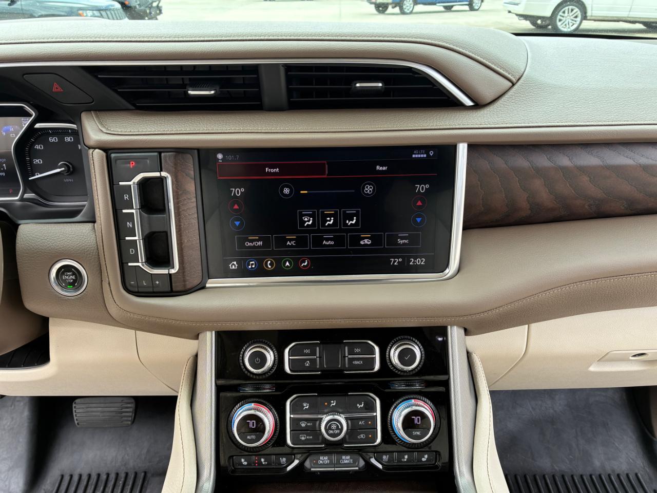 GMC Yukon Denali 2021