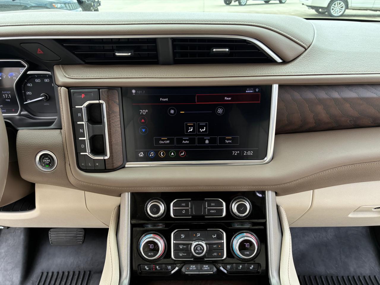 GMC Yukon Denali 2021