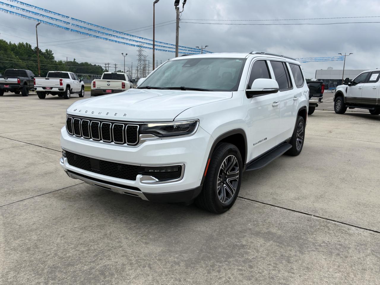 Jeep Wagoneer  2022