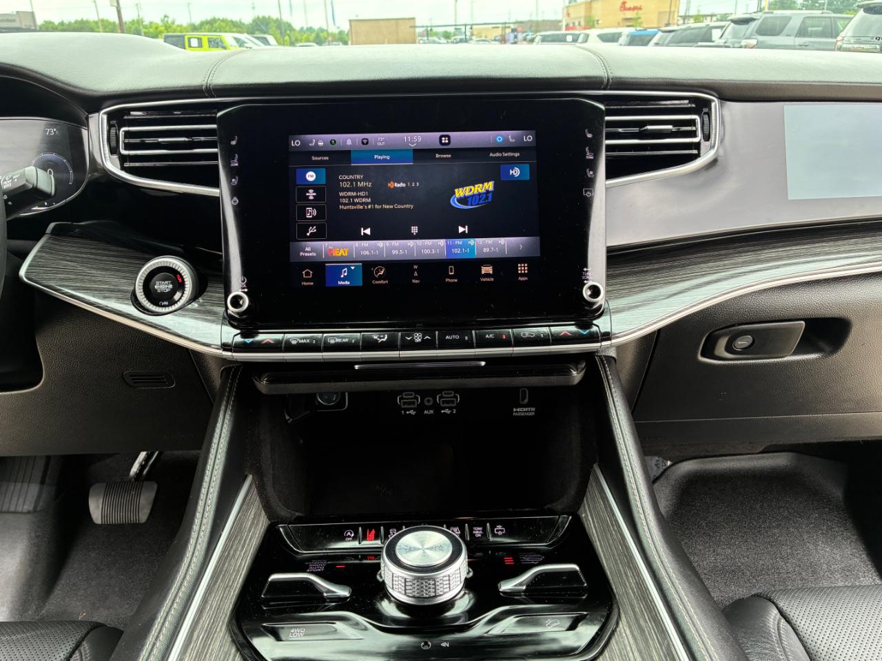 Jeep Wagoneer  2022