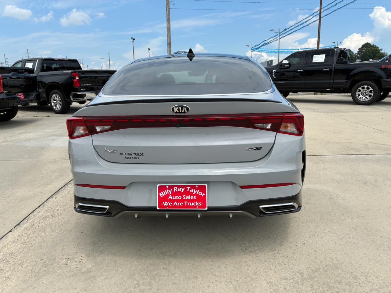 Kia K5  2021