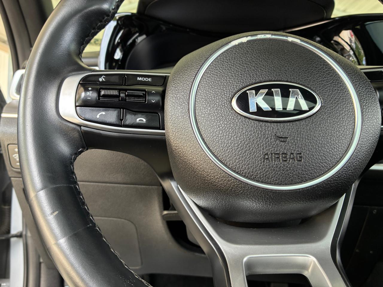 Kia K5  2021