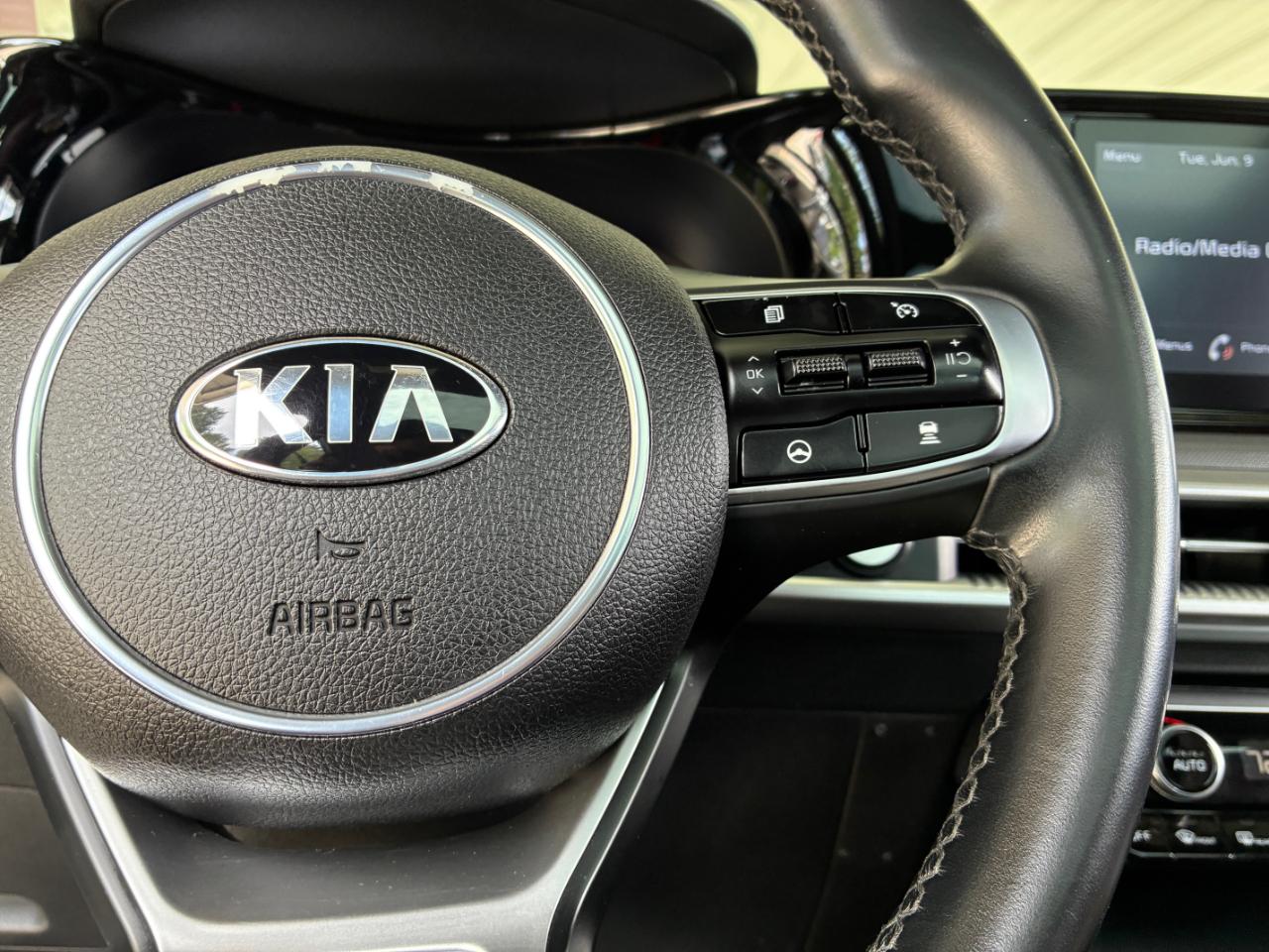 Kia K5  2021