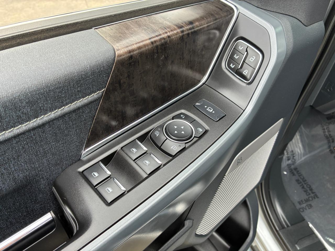 Ford F-150 Lariat 2023