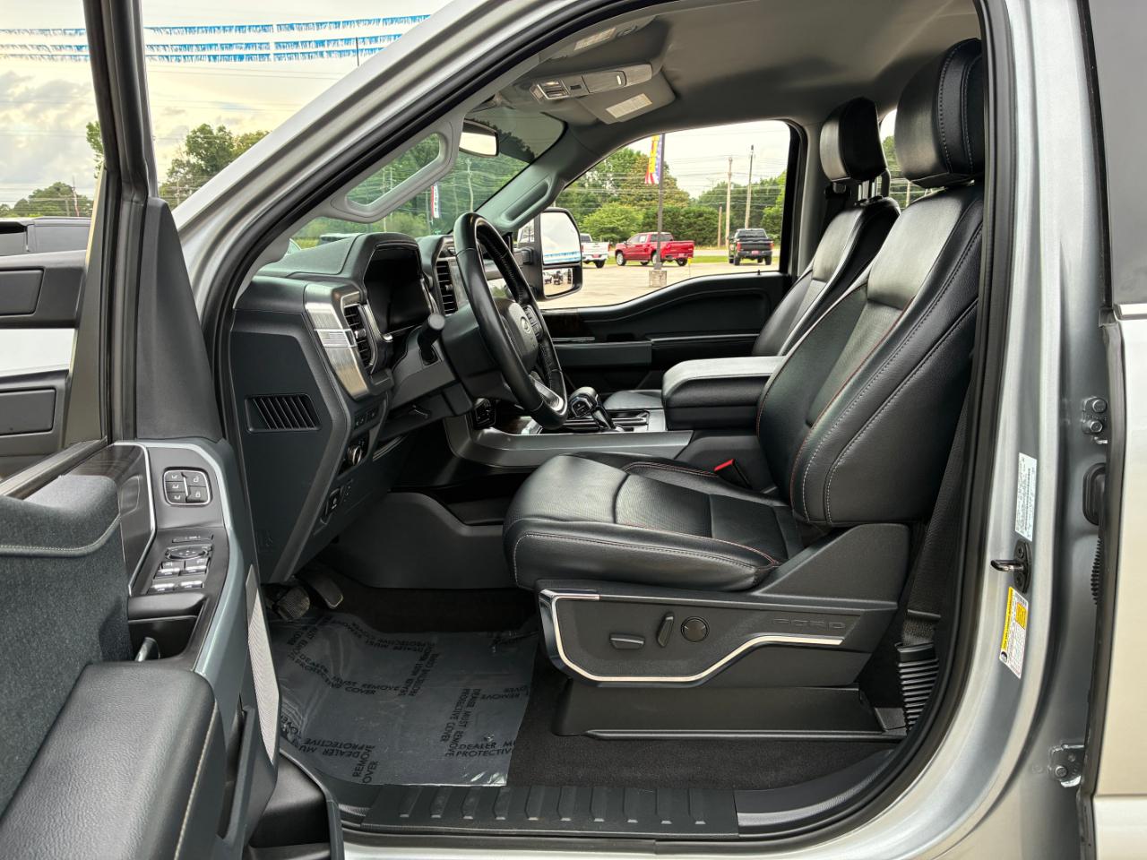 Ford F-150 Lariat 2023