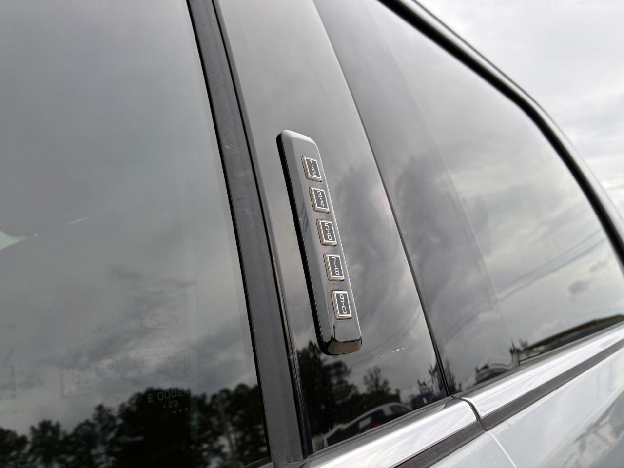 Ford F-150 Lariat 2023