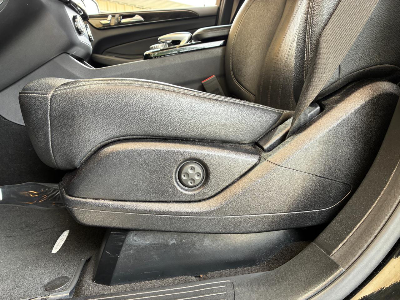 Mercedes-Benz GLE-Class  2018