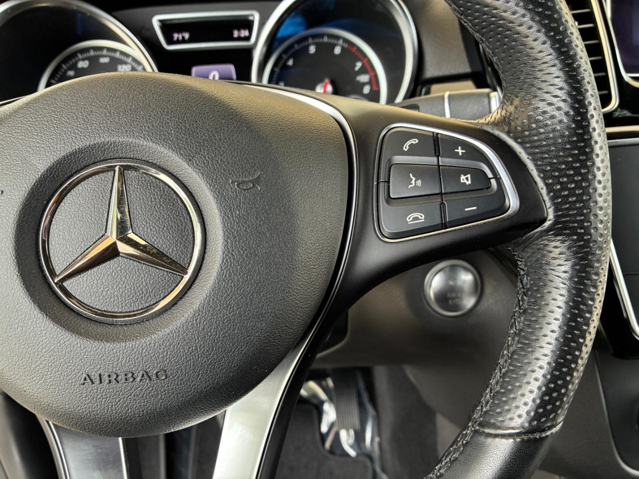 Mercedes-Benz GLE-Class  2018