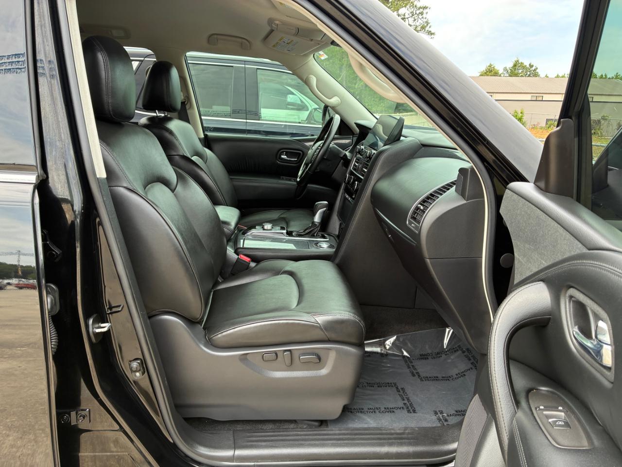 Nissan Armada  2021