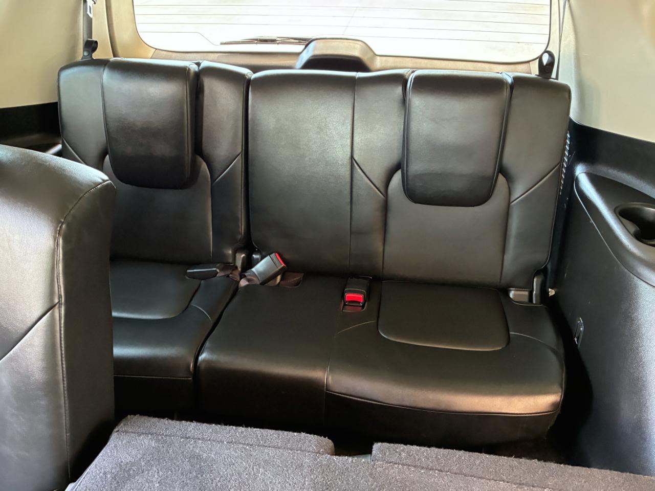 Nissan Armada  2021