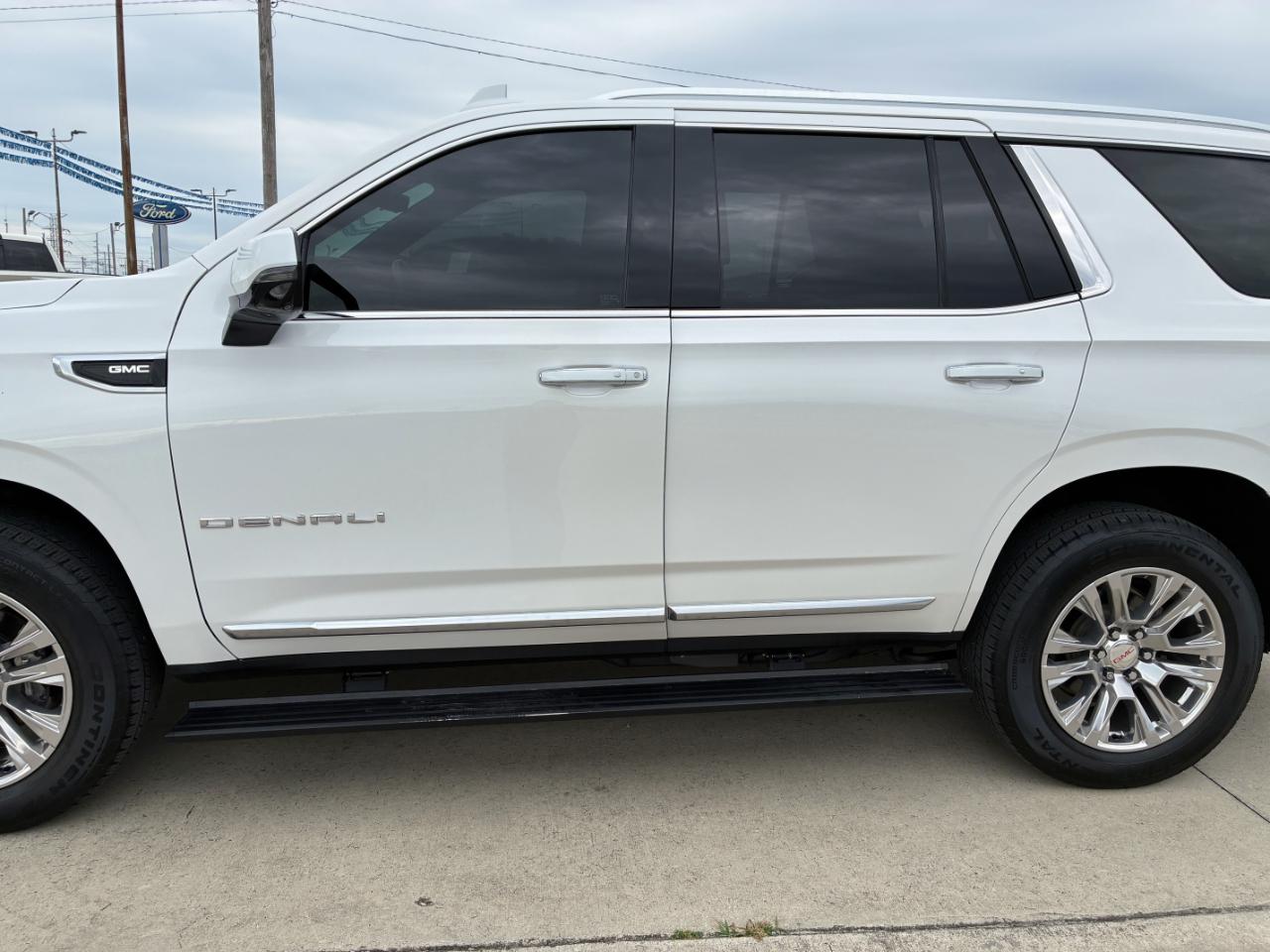 GMC Yukon  2021