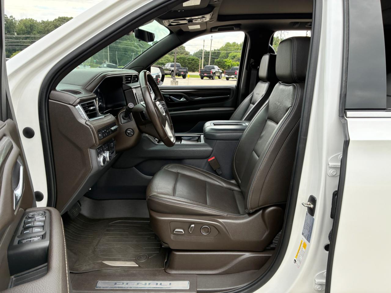 GMC Yukon  2021