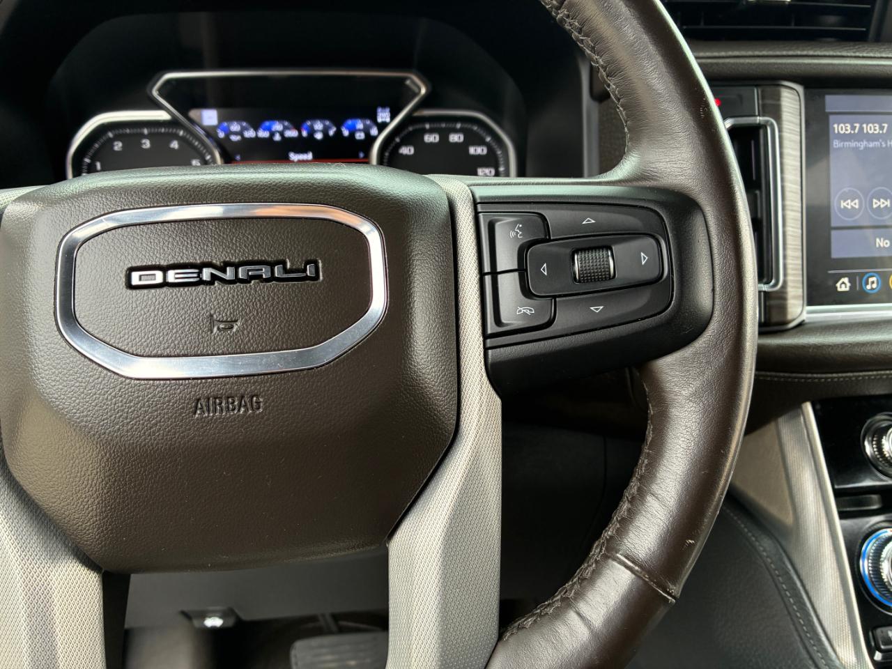 GMC Yukon  2021