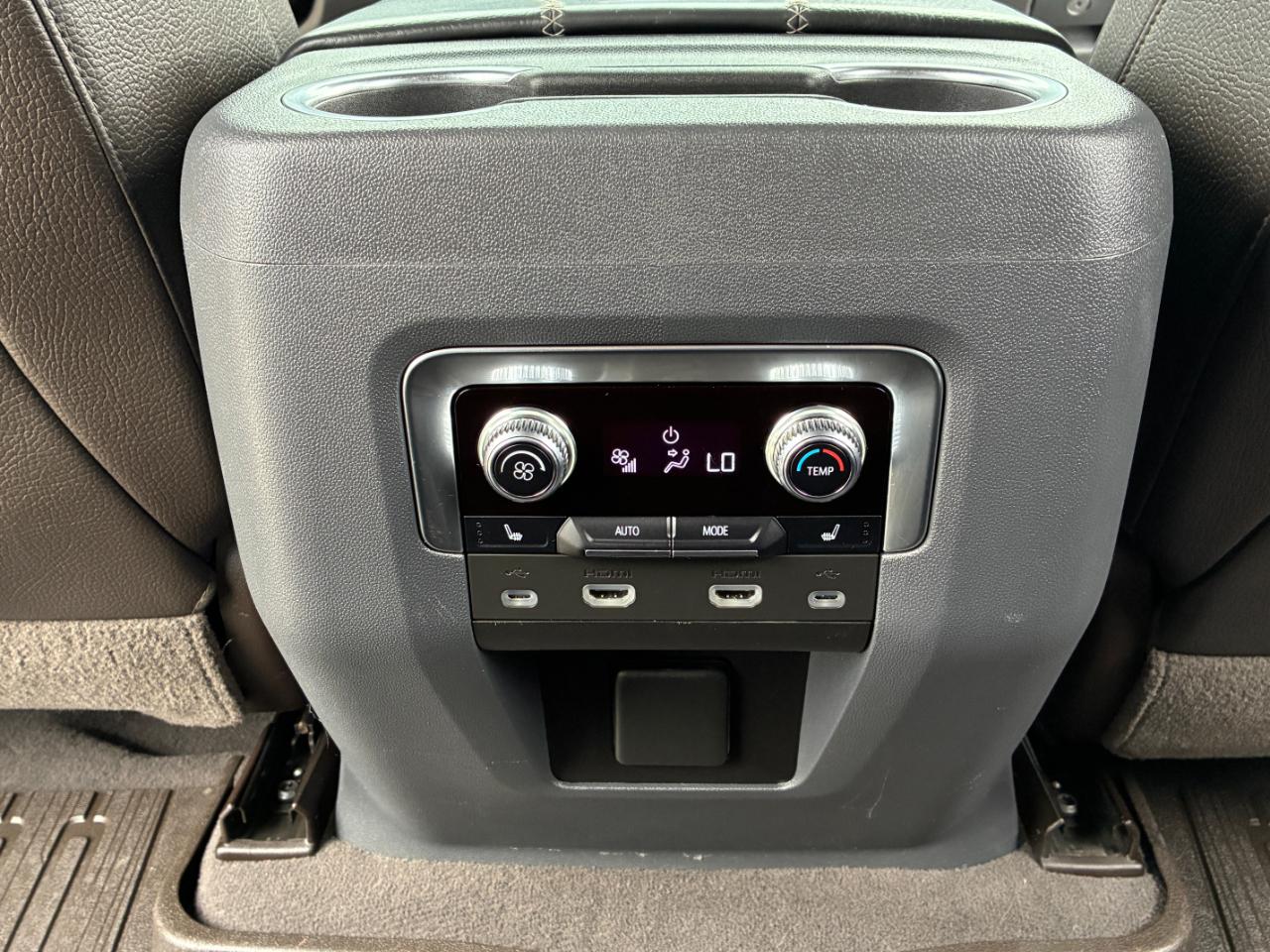 GMC Yukon  2021