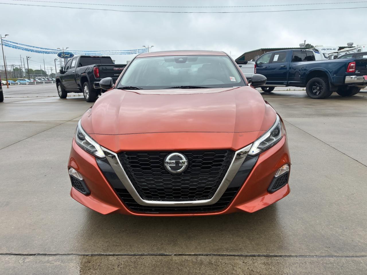 Nissan Altima  2021