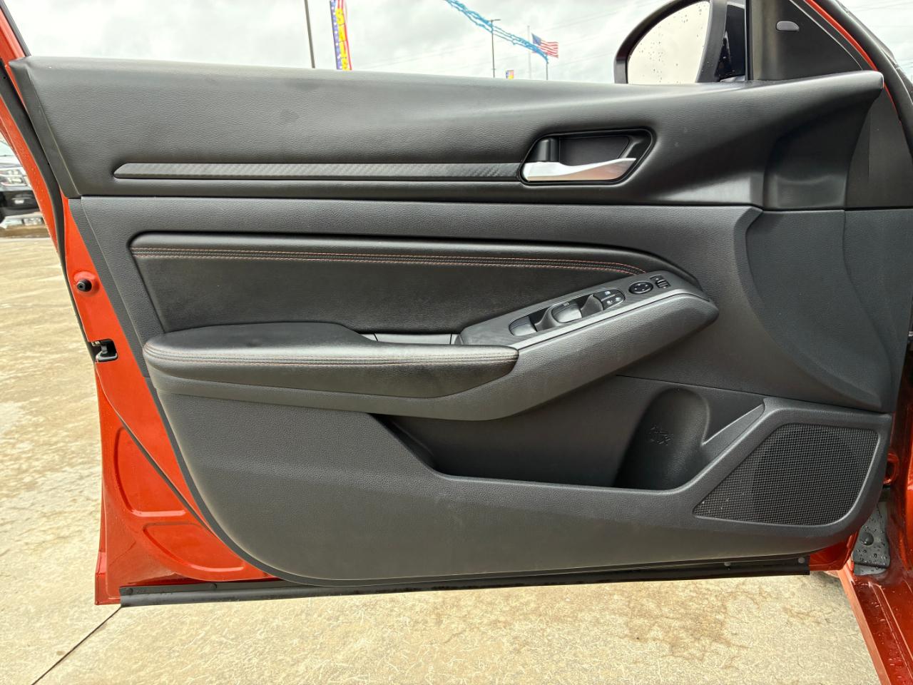Nissan Altima  2021