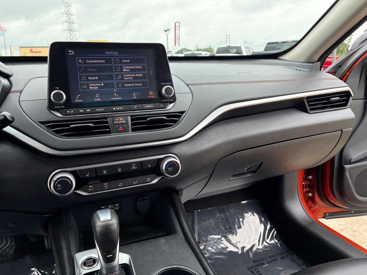 Nissan Altima  2021