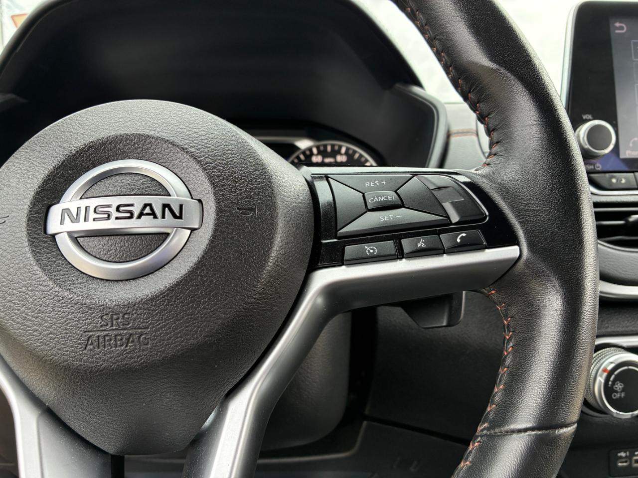 Nissan Altima  2021