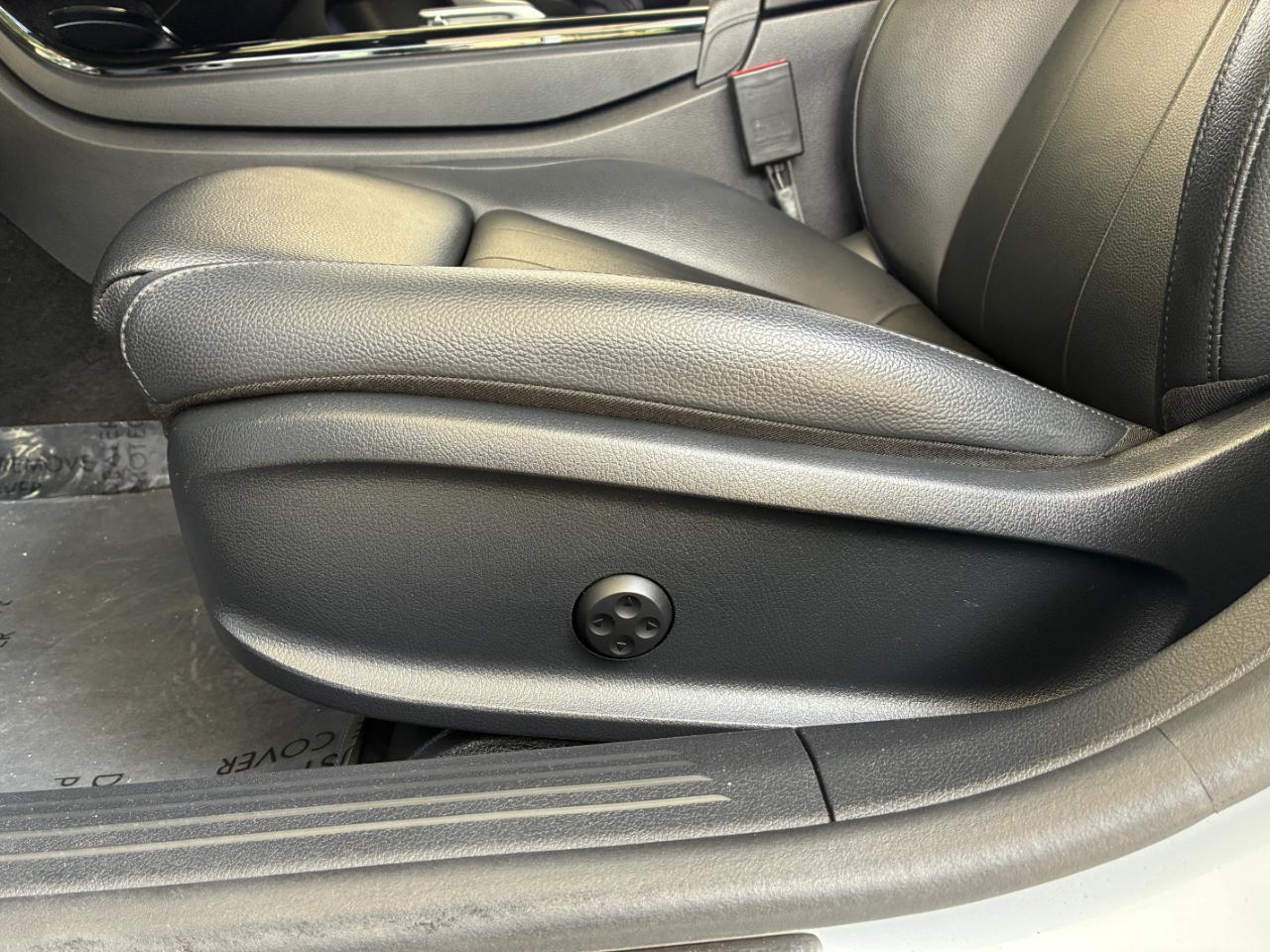 Mercedes-Benz A-Class  2021
