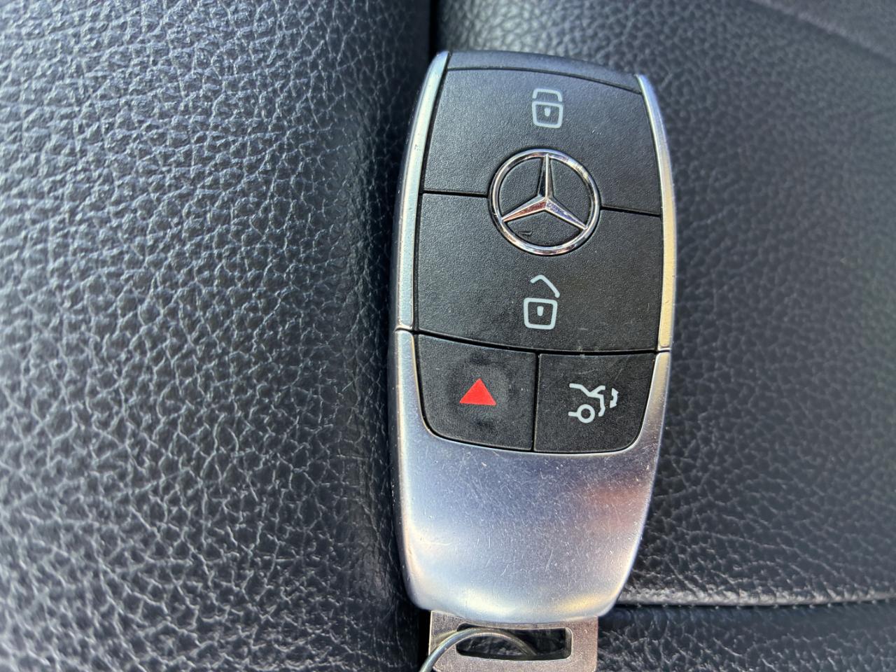Mercedes-Benz A-Class  2021