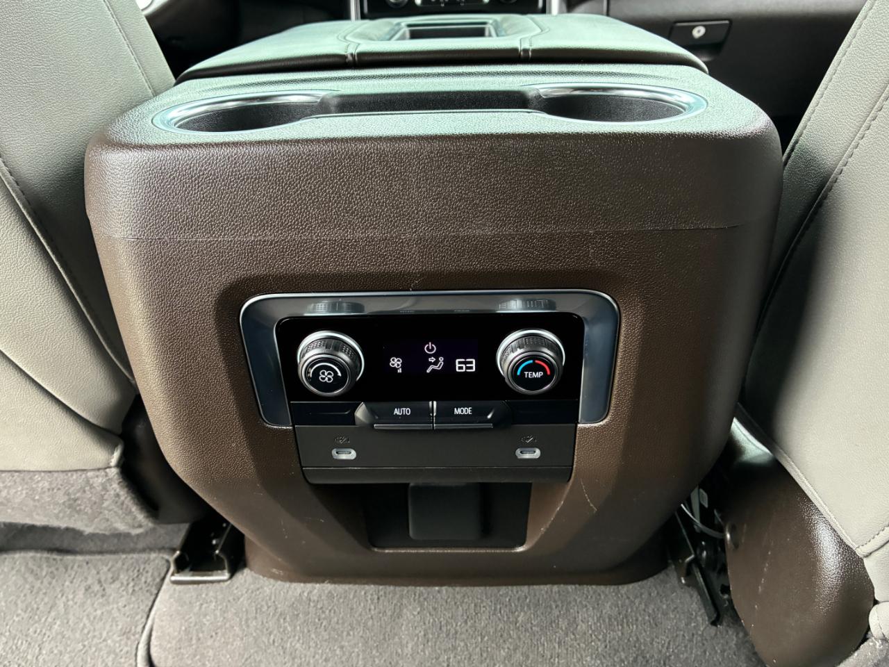 Chevrolet Tahoe  2022