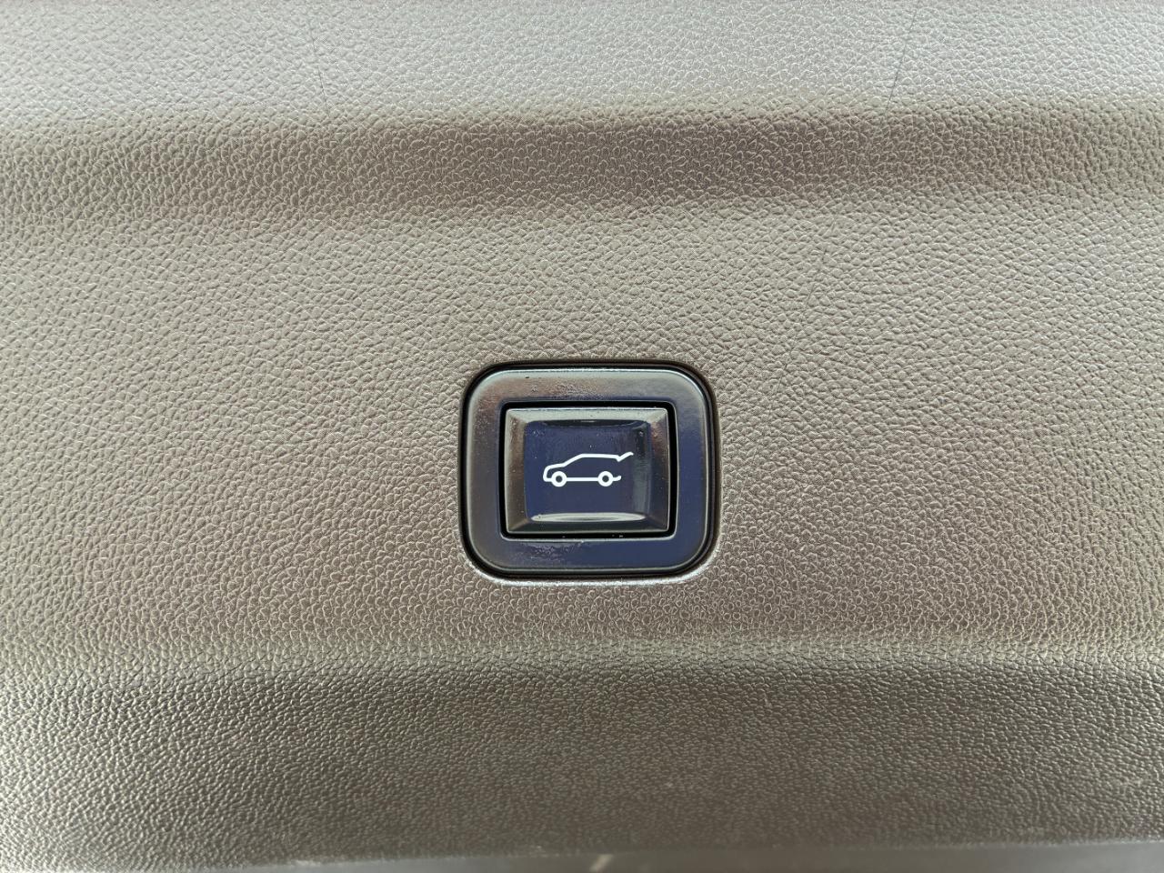 Chevrolet Tahoe  2022