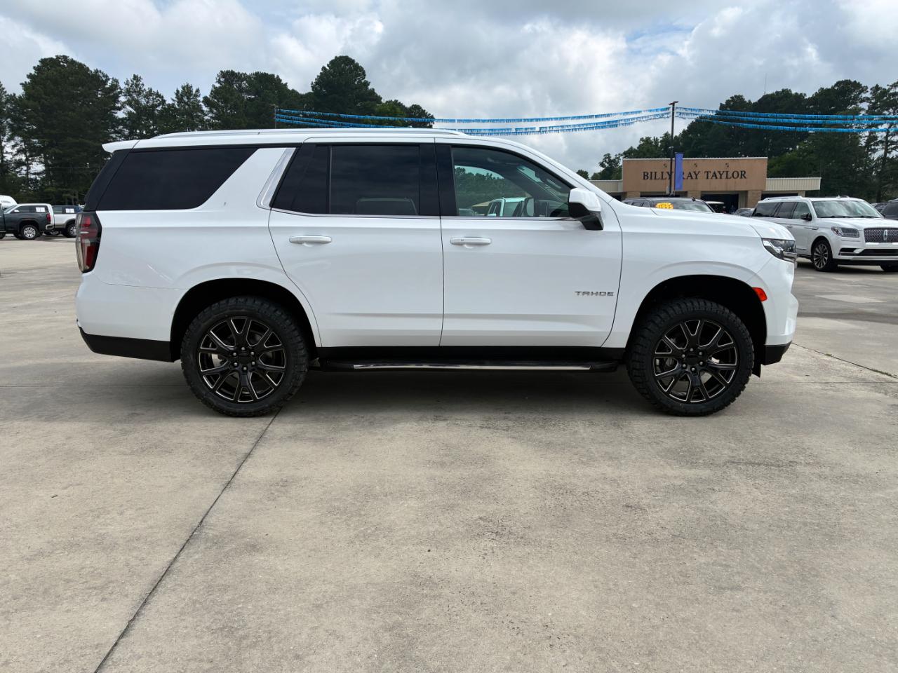 Chevrolet Tahoe  2022