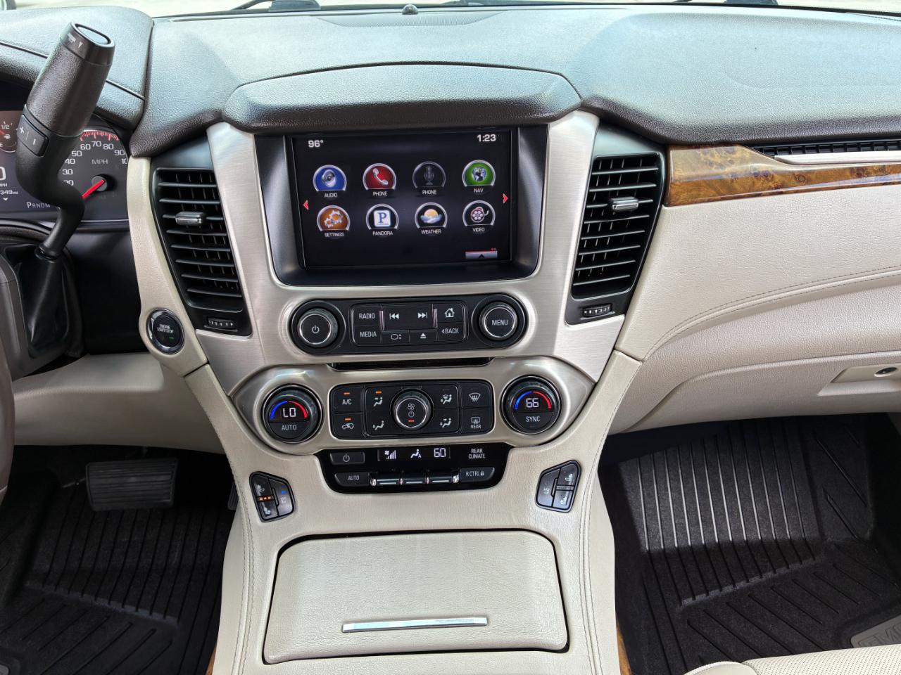 GMC Yukon Denali 2015