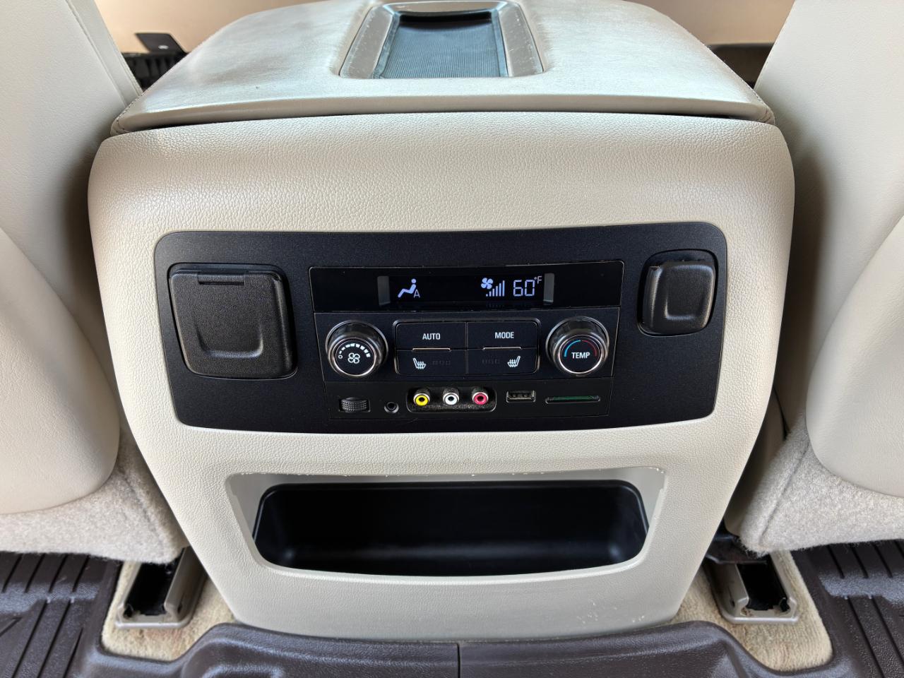GMC Yukon Denali 2015