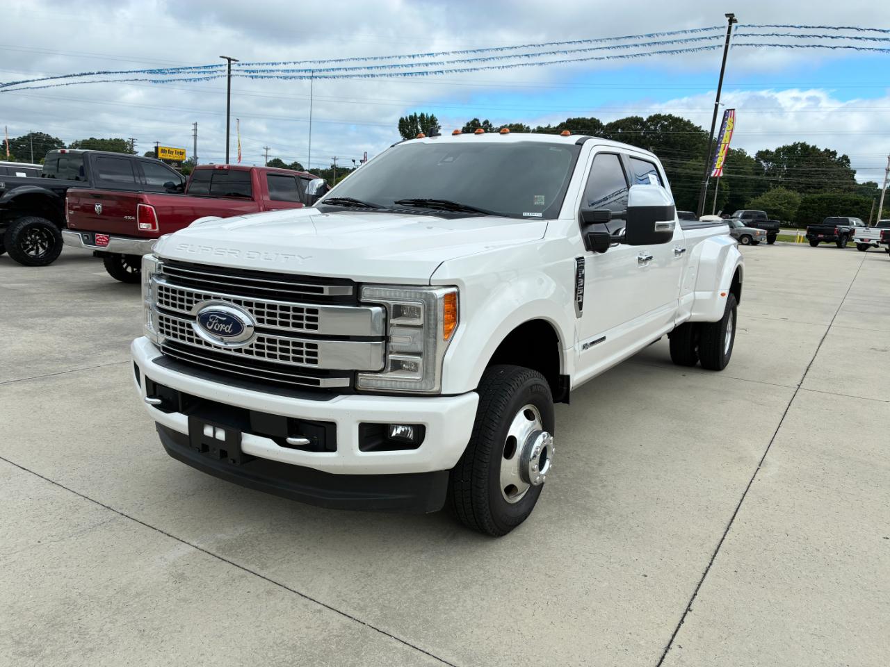 Ford F-350 SD Platinum 2019