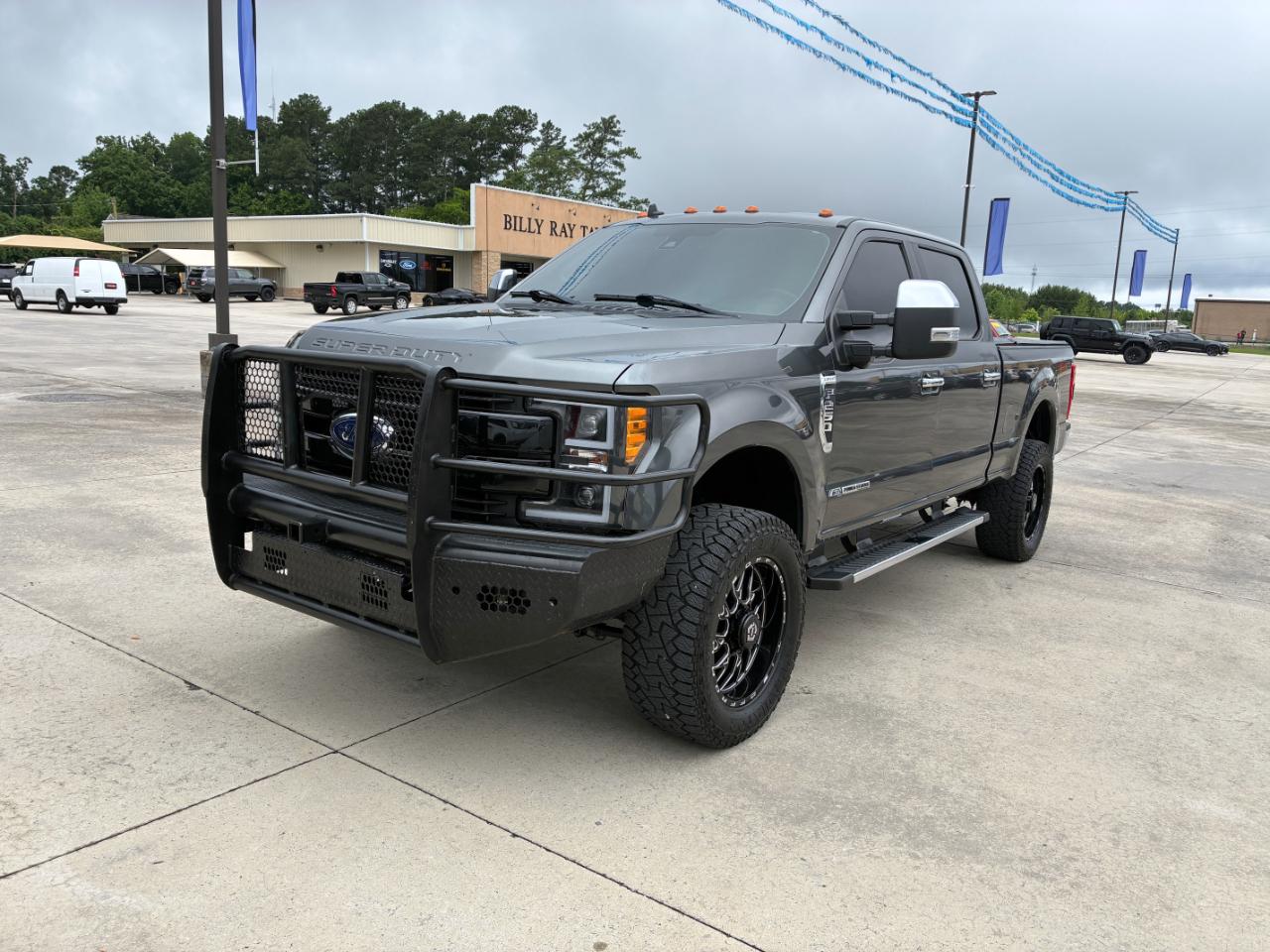 Ford F-250 SD Lariat 2019
