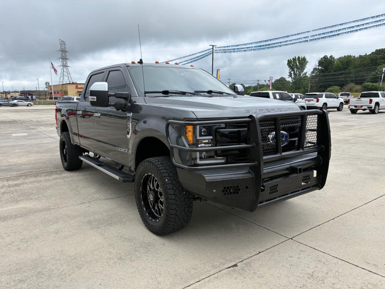 Ford F-250 SD Lariat 2019