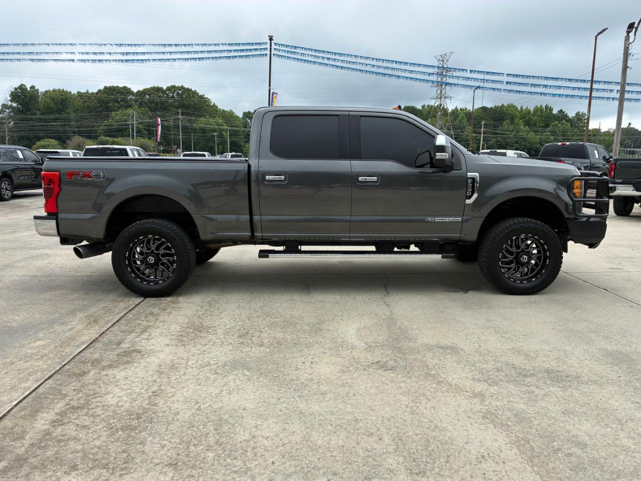 Ford F-250 SD Lariat 2019