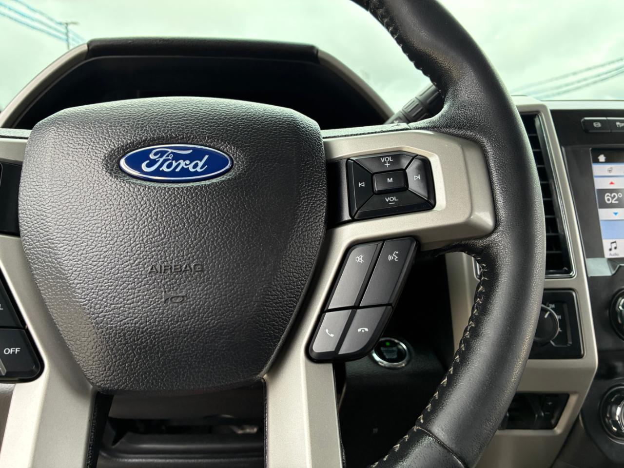 Ford F-250 SD Lariat 2019