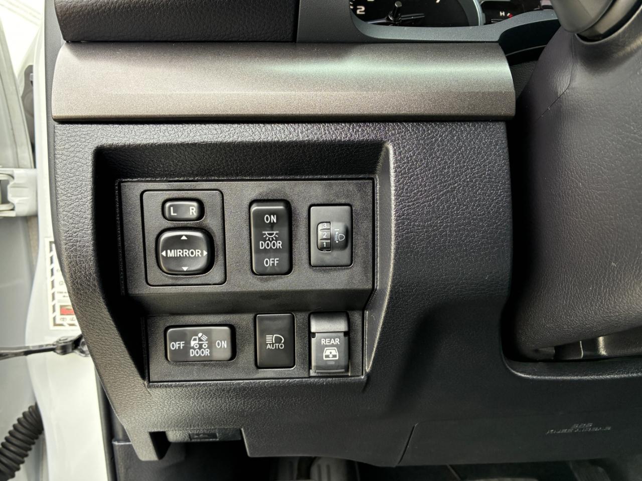 Toyota Tundra  2021