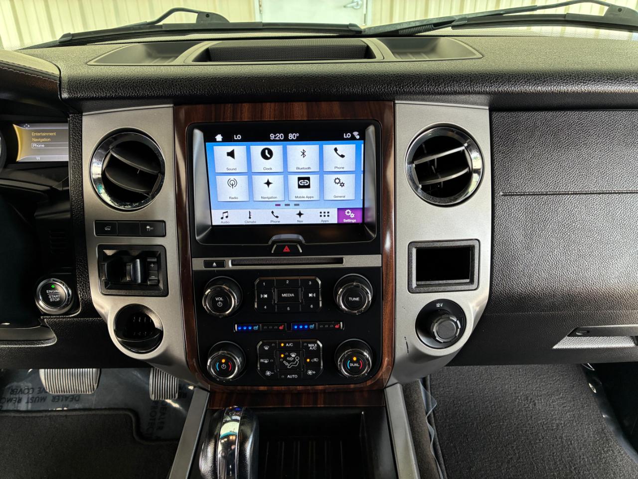 Ford Expedition Platinum 2017