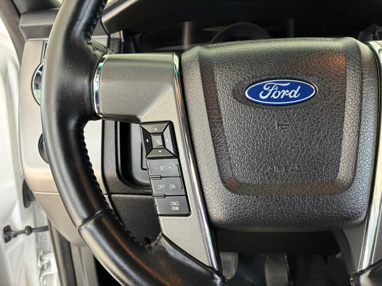 Ford Expedition Platinum 2017