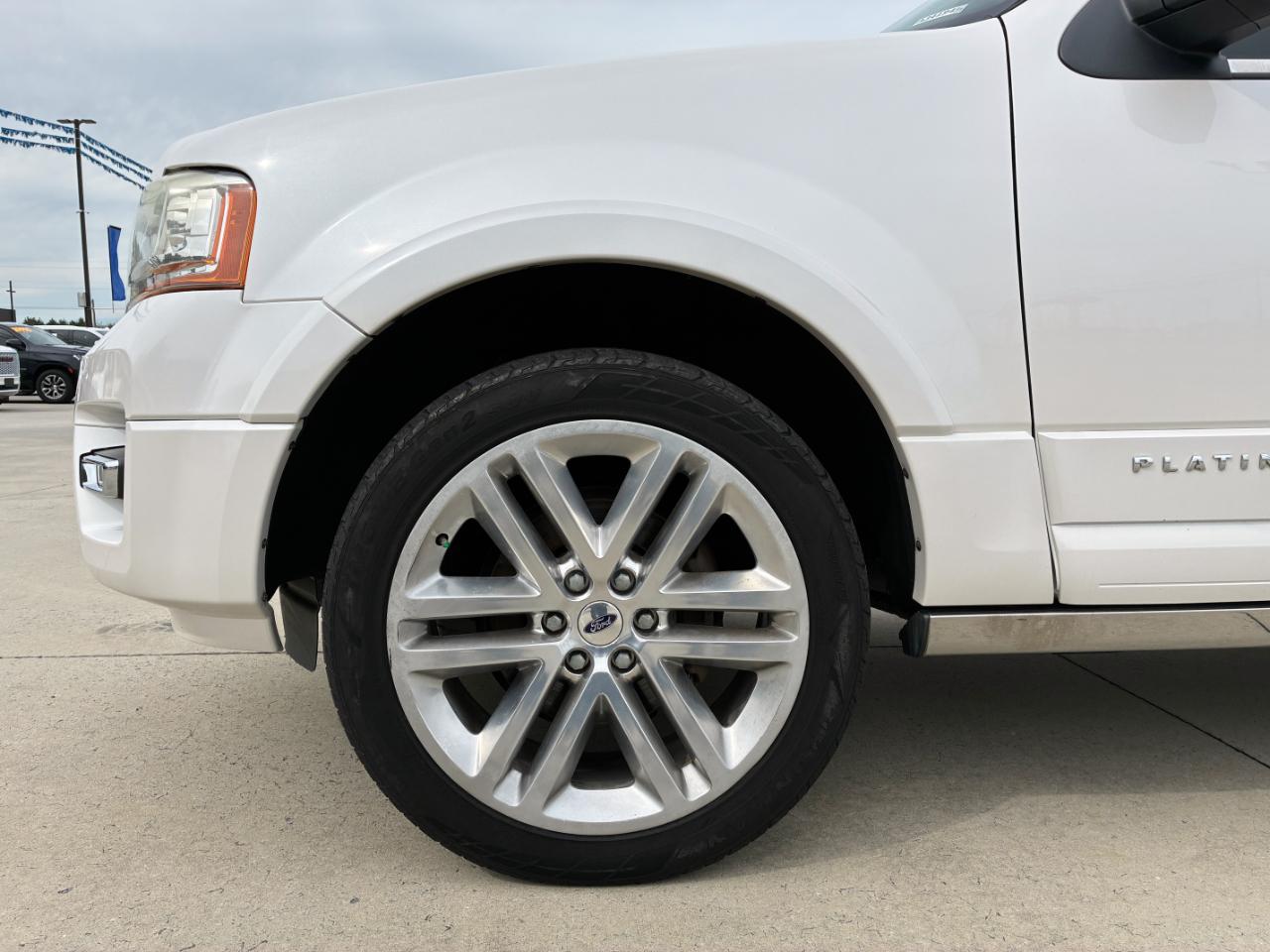Ford Expedition  2017
