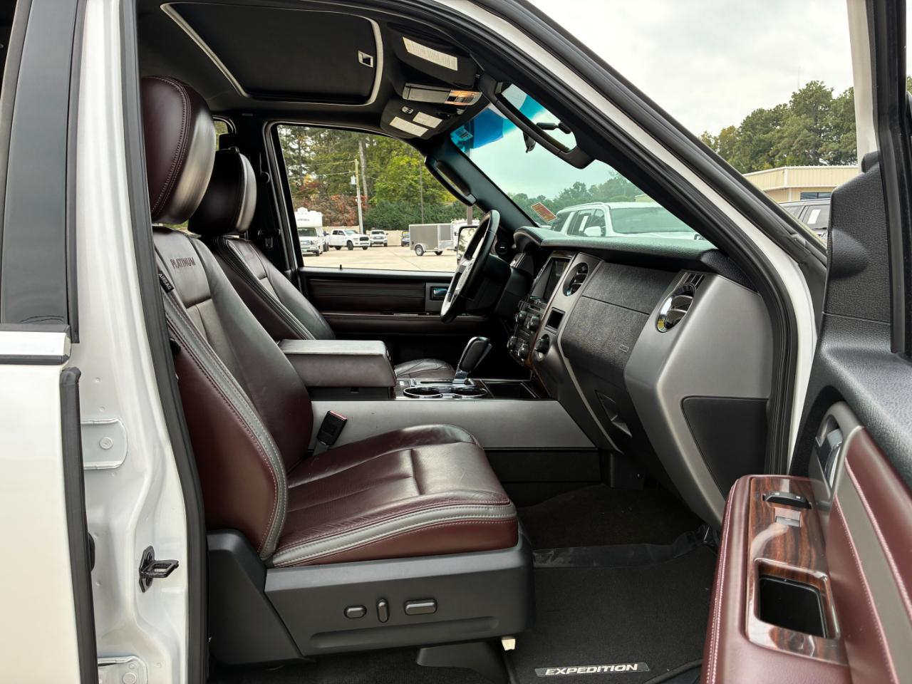 Ford Expedition  2017