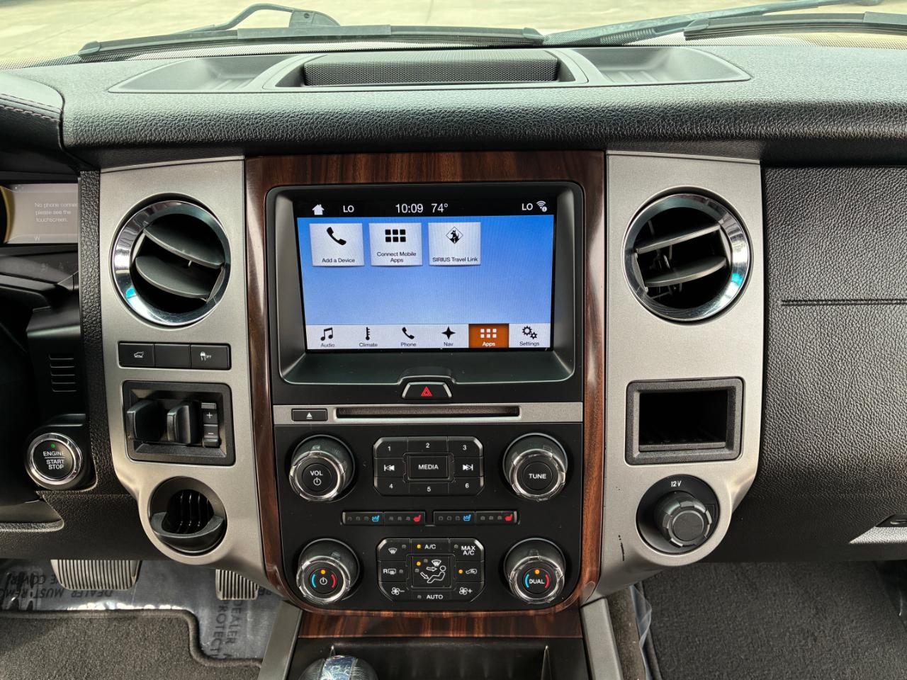 Ford Expedition  2017