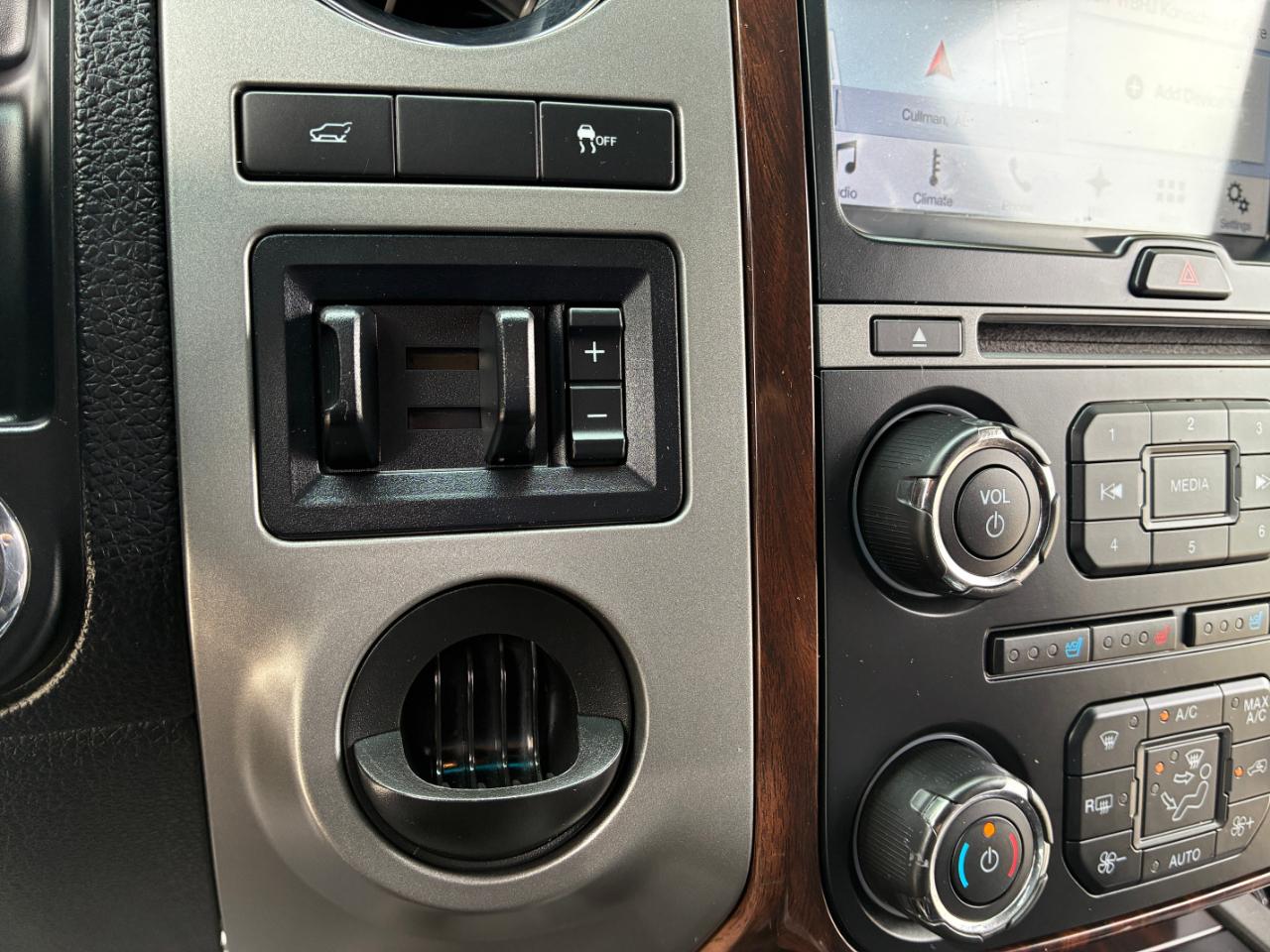 Ford Expedition  2017