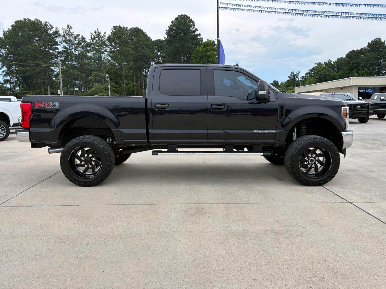 Ford F-250 SD Lariat 2019