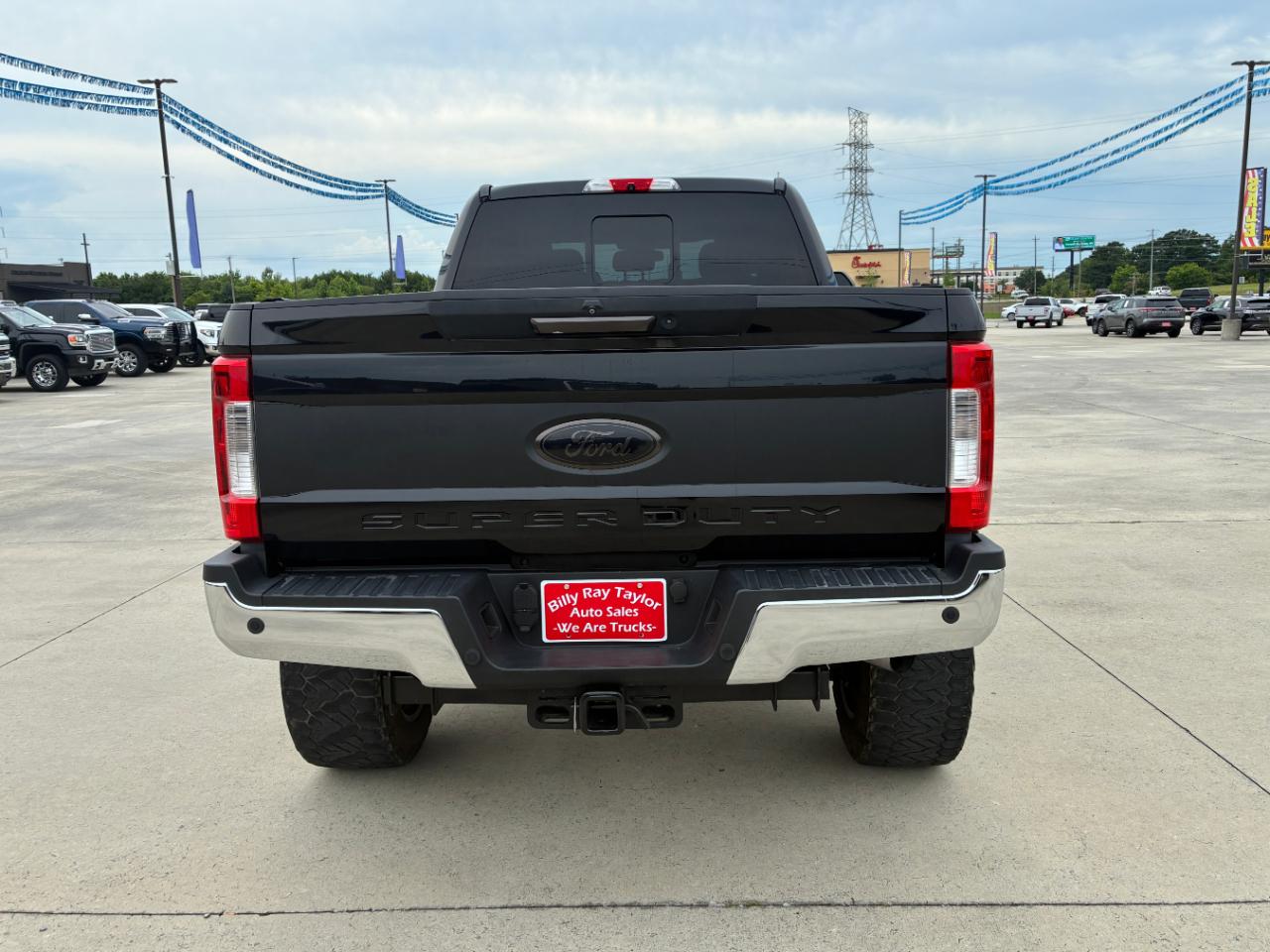 Ford F-250 SD Lariat 2019
